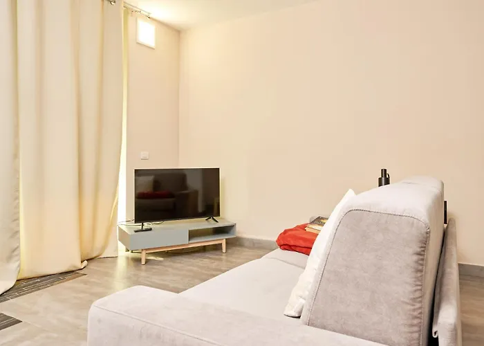 Tra La Rocca E Il Apartmán